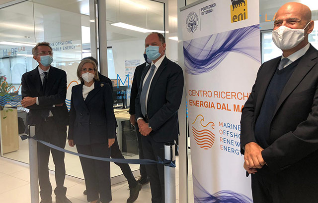 L'inaugurazione del laboratorio di ricerca congiunto tra Politecnico di Torino ed Eni per l'innovazione nel settore delle energie rinnovabili marine
