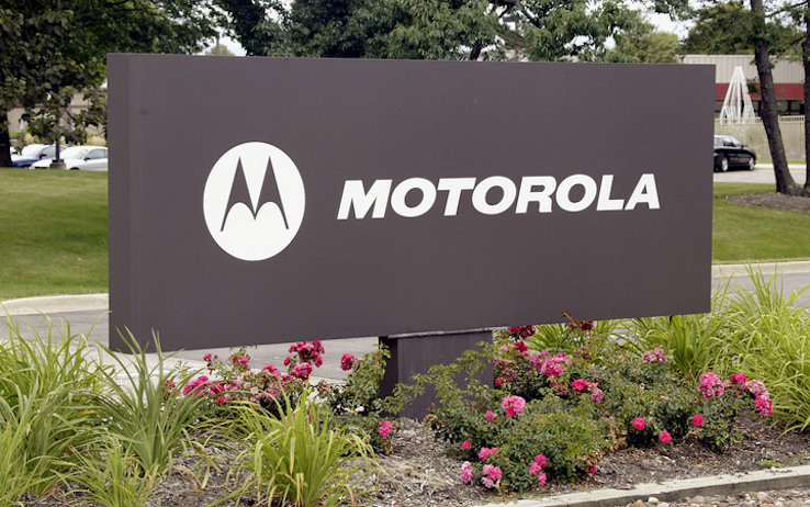 Motorola, Moto e7 è ufficiale: prezzo e caratteristiche
