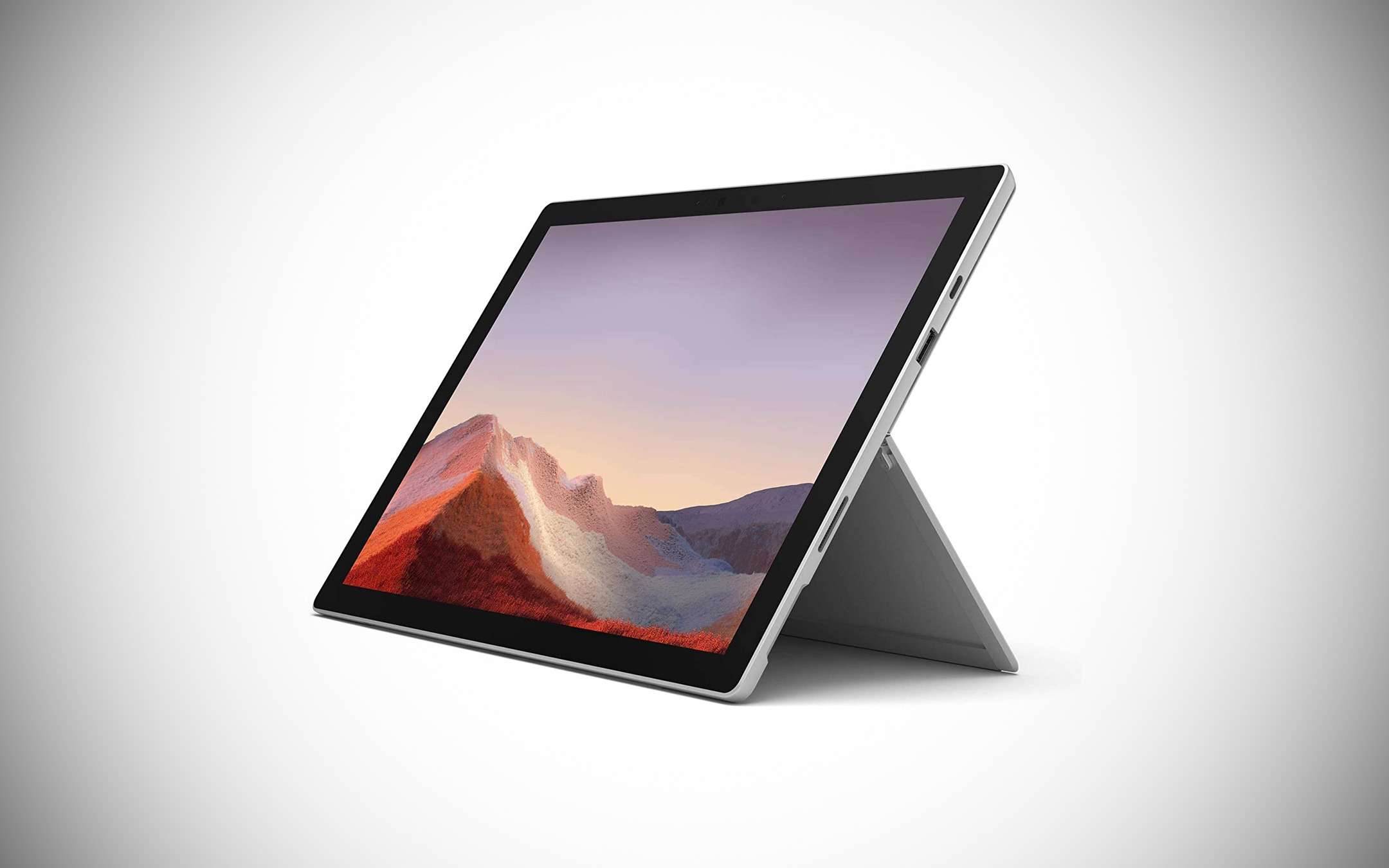 Surface Pro 7: offerta imperdibile su Amazon