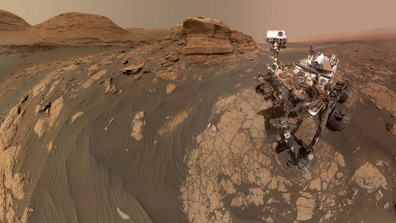 NASA Curiosity è arrivato in una nuova zona interessante durante il suo cammino su Marte