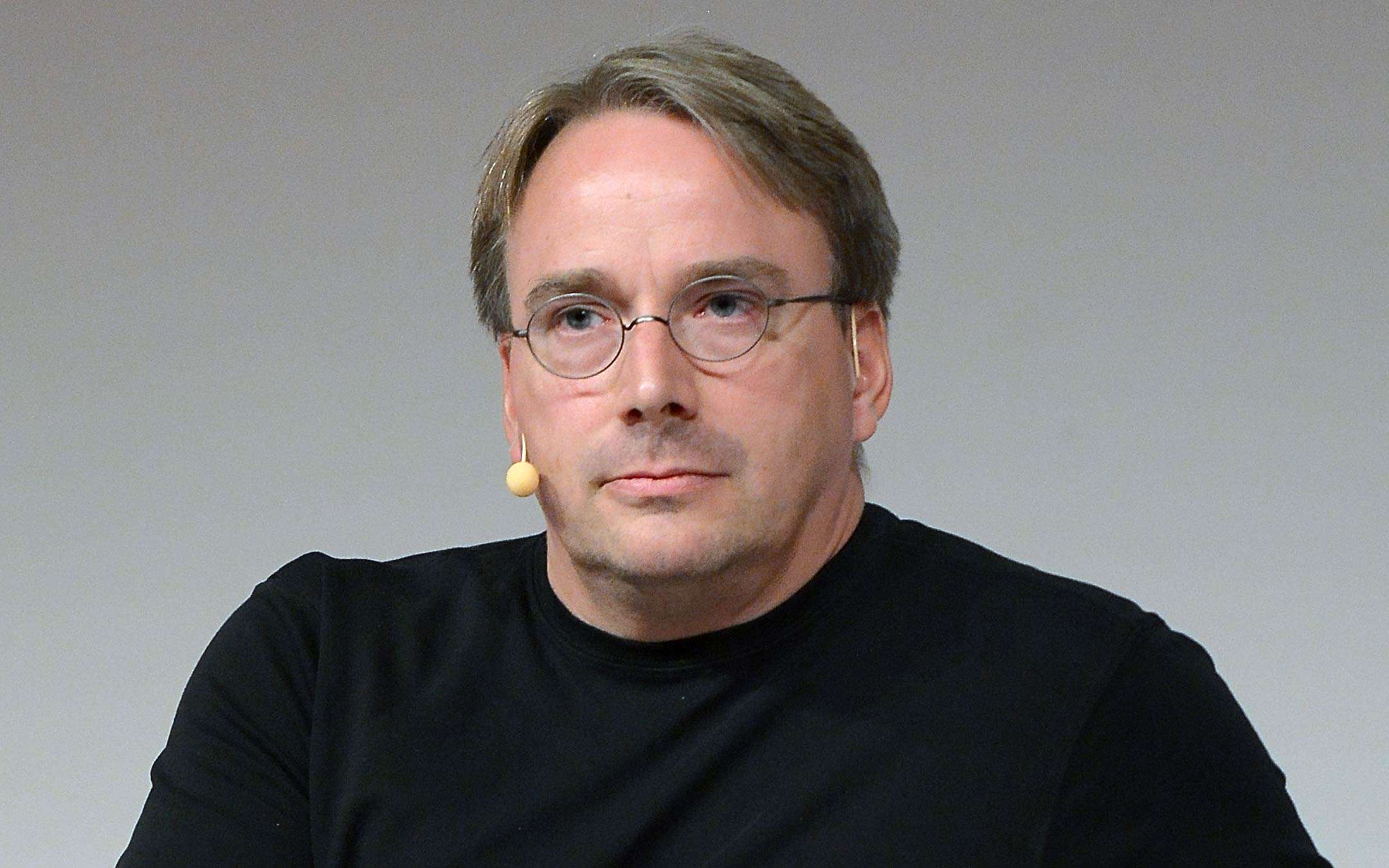 Linus Torvalds ai No Vax: vaccinatevi o state zitti