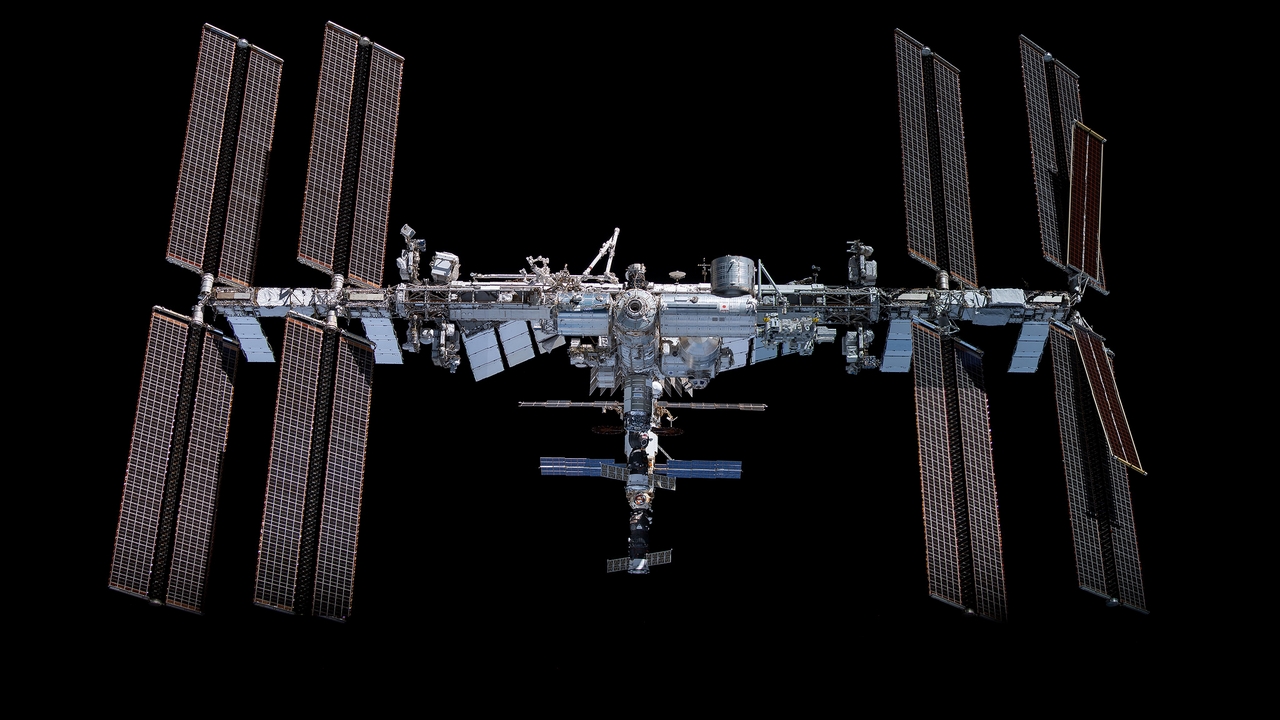 Stazione Spaziale Internazionale: la Soyuz MS-22 danneggiata tornerà sulla Terra senza astronauti