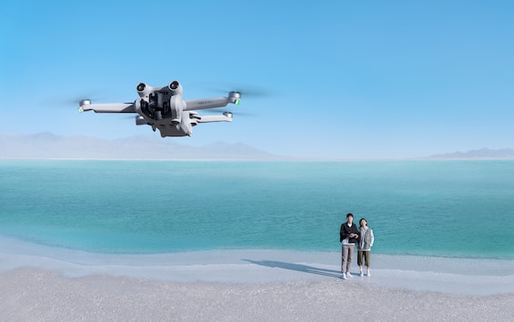 Recensione drone DJI Mini 3 Pro: prove, volo, funzioni, caratteristiche, prezzi