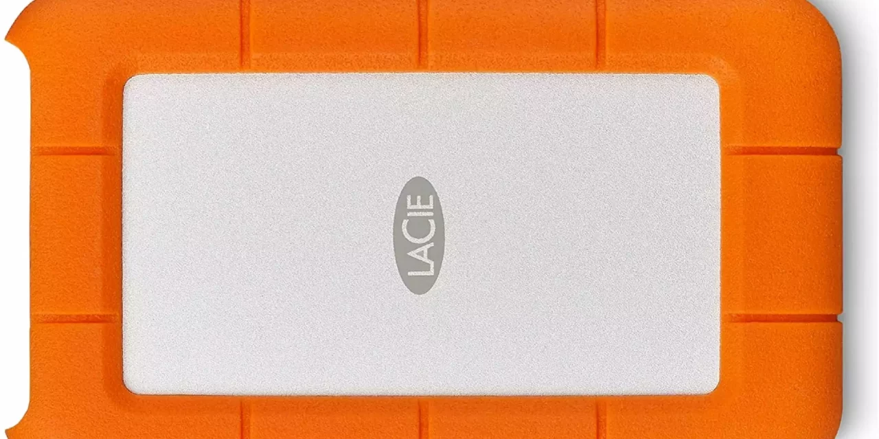HDD LaCie Rugged USB-C da 2TB al suo MINIMO STORICO