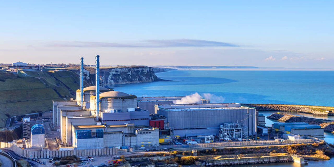 La Francia spegne un’altra centrale nucleare: una crepa ha compromesso la sicurezza del reattore