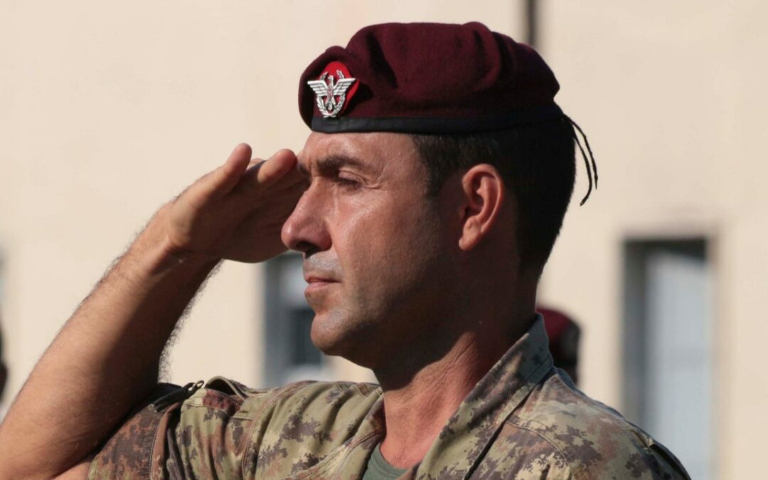 Vannacci, il generale dell’Esercito che ha scritto un libro razzista e omofobo, è stato sollevato dal comando
| Wired Italia