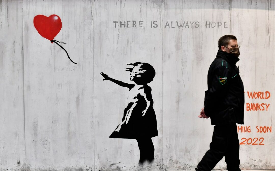 Banksy, perché potrebbe svelare la sua identità
