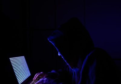 Ticketmaster hackerata, i biglietti “non trasferibili” nelle mani dei bagarini