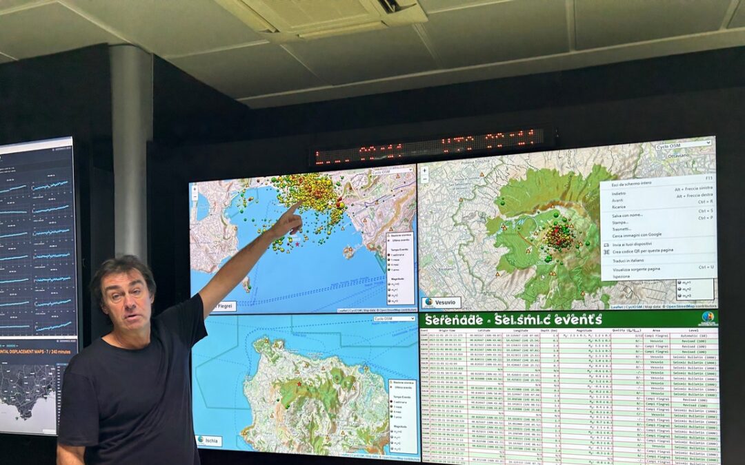 Campi Flegrei, come stiamo usando i satelliti per sorvegliarli