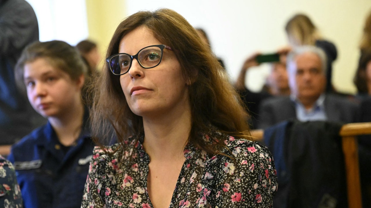 Ilaria Salis è uscita dal carcere, ora è ai domiciliari a Budapest