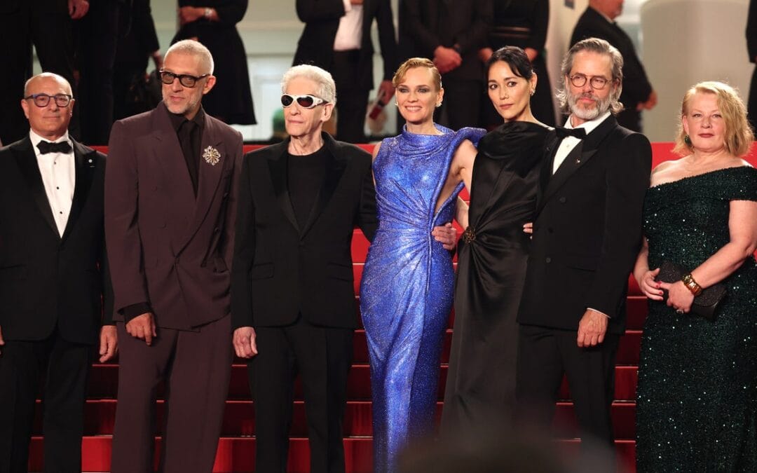 The Shrouds, la tecnologia secondo Cronenberg tra cadaveri e cimiteri