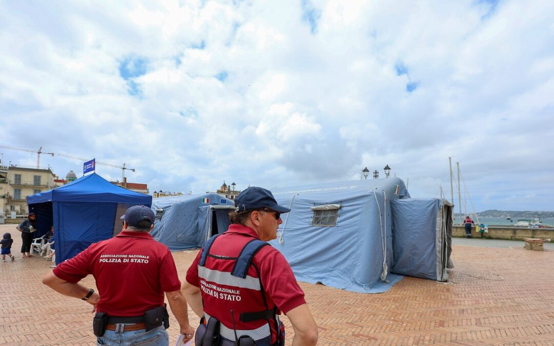 Campi Flegrei, i cantieri per le vie di fuga sono bloccati da anni