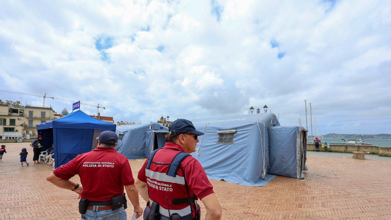 Campi Flegrei, i cantieri per le vie di fuga sono bloccati da anni