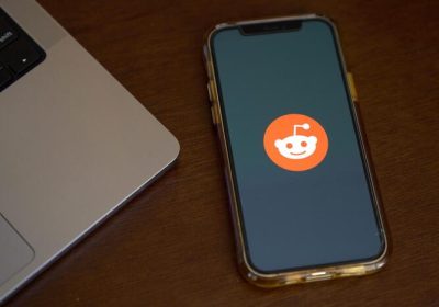 Reddit firma accordo con OpenAI e fa il suo ingresso a Wall Street – Ultime notizie