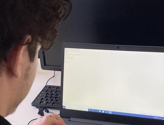 Neurodivergenti e informatica: il progetto di DXC Technology in Italia – Notizie