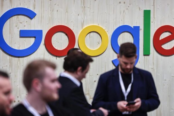 Google ammette errori nella ricerca della IA, ma smentisce che alcuni fossero falsi – Future Tech