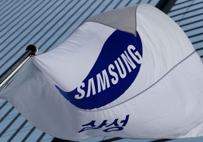 Samsung richiede che le officine di riparazione le rivelino l’identità dei clienti