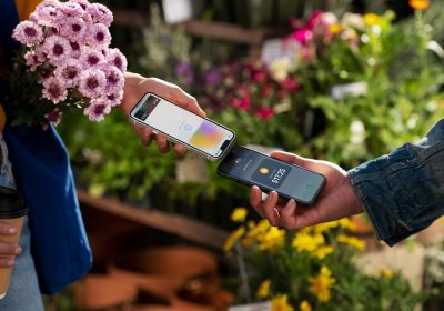 Apple, i pagamenti tap and pay saranno aperti a tutti