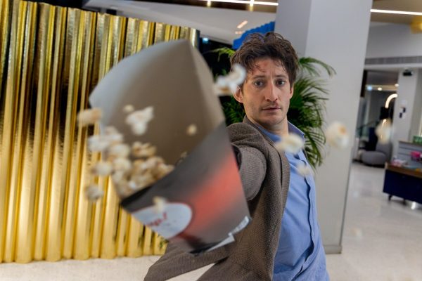 Fiasco, la serie Netflix che è l’esatto contrario del suo nome