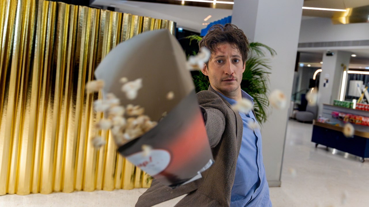 Fiasco, la serie Netflix che è l’esatto contrario del suo nome