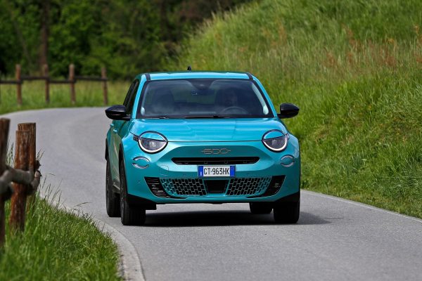 Fiat 600 Hybrid, costruita solo per l’Italia