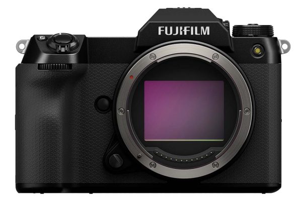 Fujifilm GFX100S II: tutte le differenze con GFX100 II