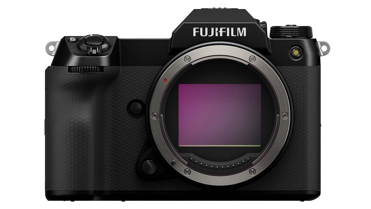 Fujifilm GFX100S II: tutte le differenze con GFX100 II