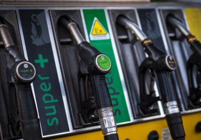 Davvero la benzina aumenterà di 40 centesimi a causa dell’Europa?