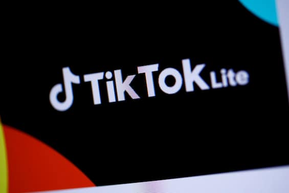 TikTok Lite, Commissione Ue minaccia stop alle nuove funzioni