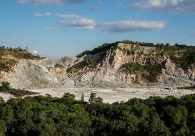 Campi Flegrei, cosa sappiamo dello sciame sismico