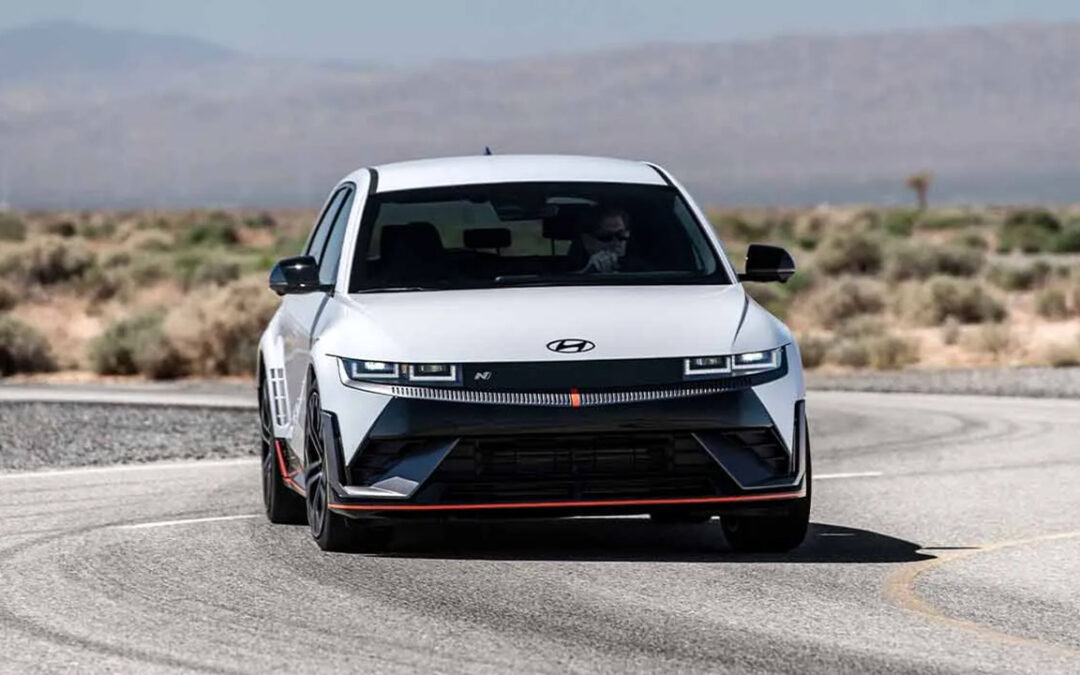 Hyundai Ioniq 5 N contro i SUV più potenti, chi la spunta? Ecco il video