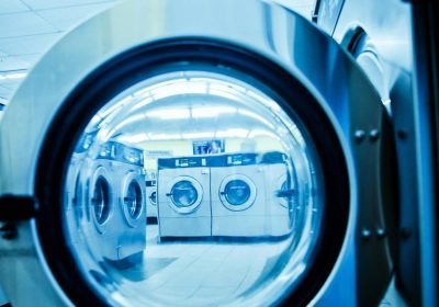 Lavatrici smart colpite da remoto permettono milioni di lavaggi gratis