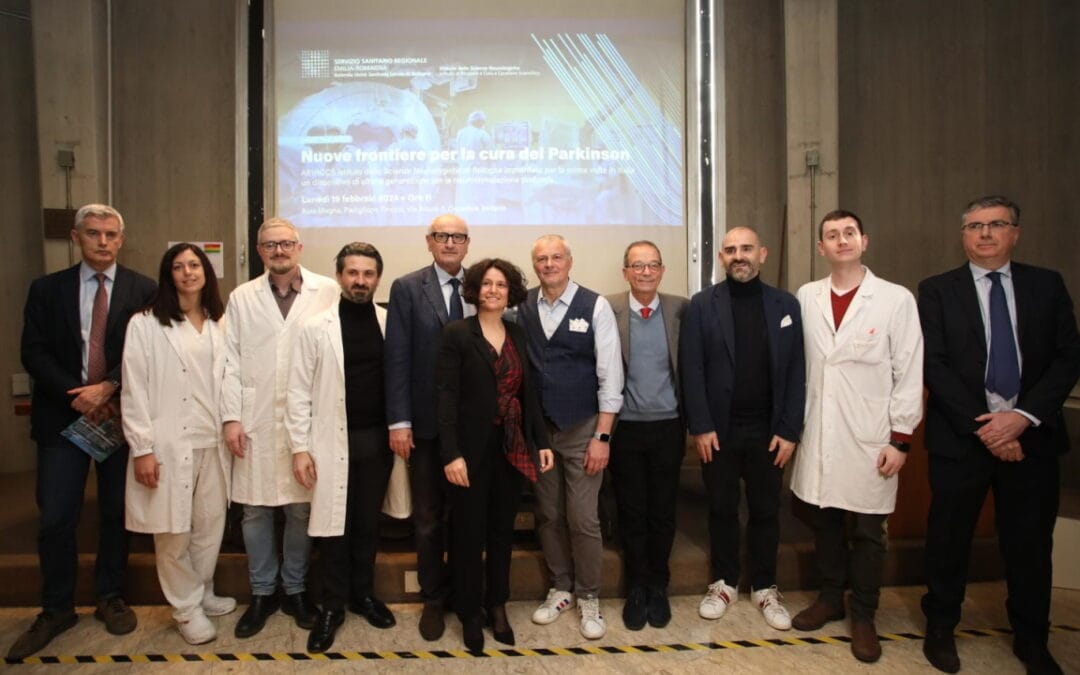 Microchip cerebrale contro il Parkinson impiantato per la prima volta in Italia. Il paziente ora sta bene