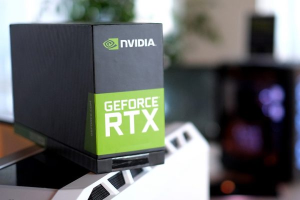 NVIDIA GeForce RTX 5090: spuntano voci su un design 'fisicamente monolitico'