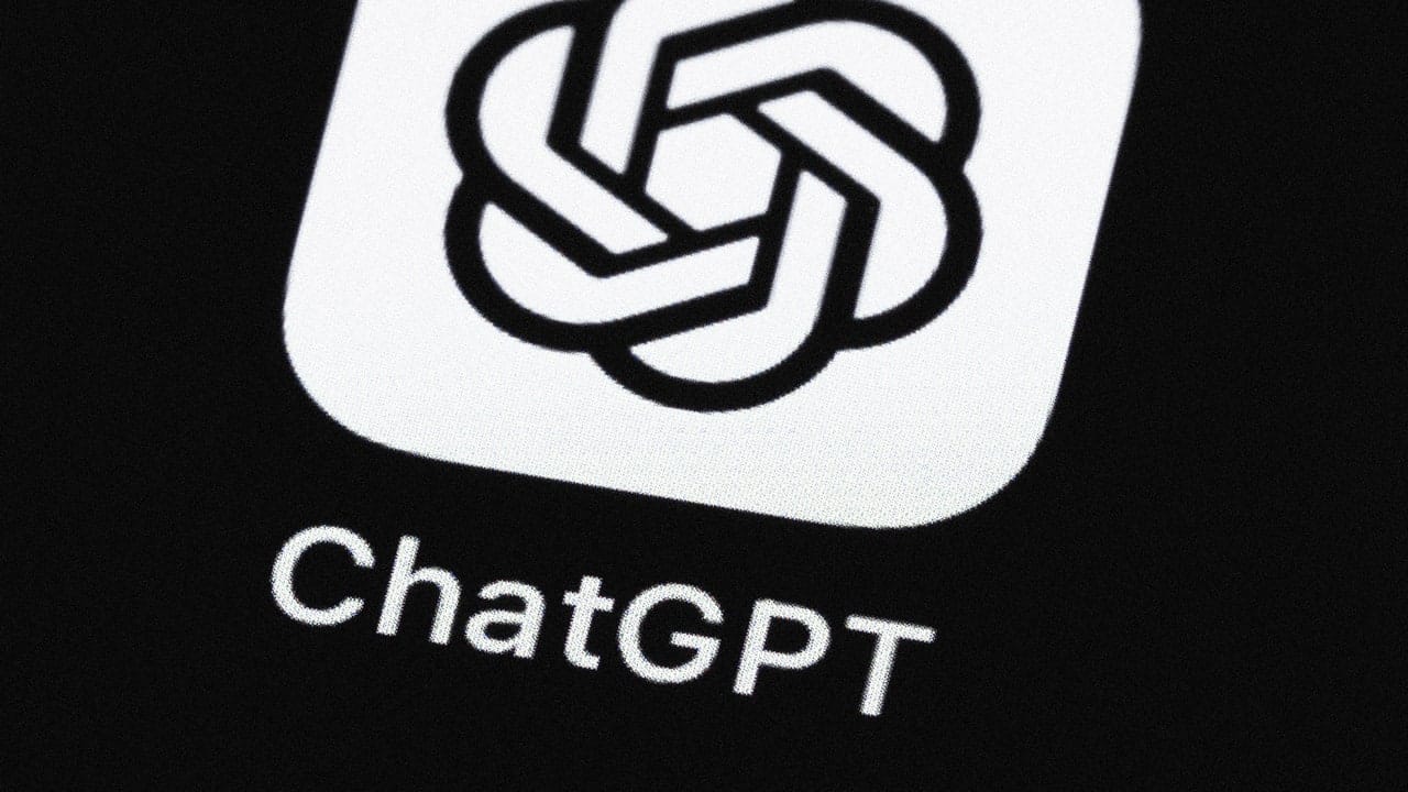 ChatGpt, i chatbot personalizzati diventano gratuiti per tutti gli utenti