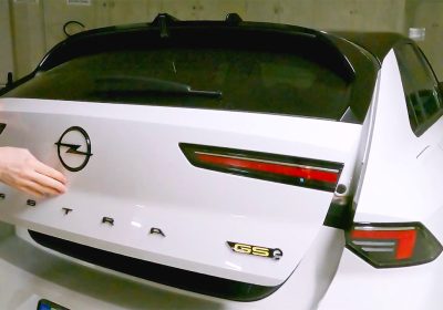 Opel Astra GSE, la prova bagagli. C'è spazio nella PHEV sportiva?