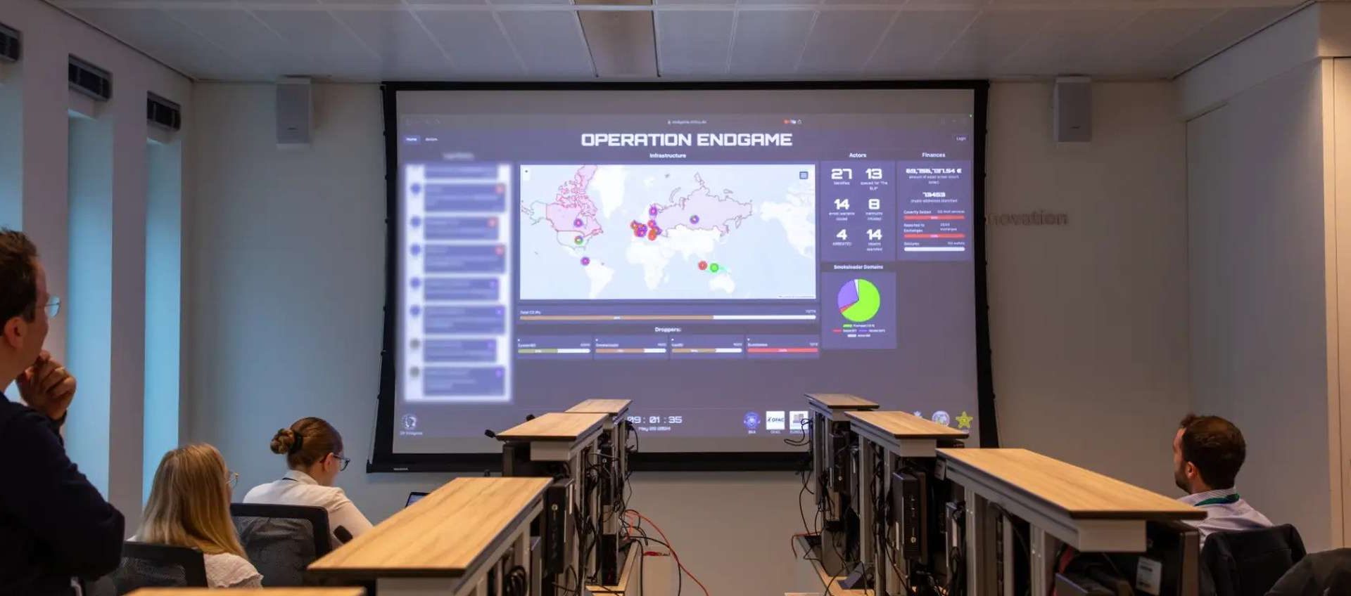 chiusi oltre 100 server, 4 arresti