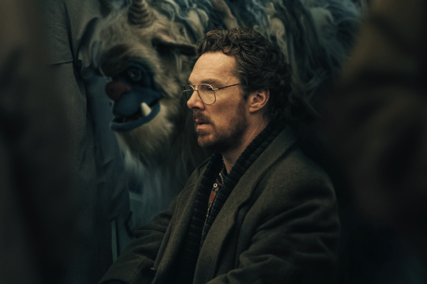 Eric su Netflix è una serie notevole, ma sinceramente non sappiamo se consigliarvela