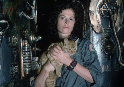 Alien, hai compiuto 45 anni e noi non abbiamo mai smesso di urlare nello spazio