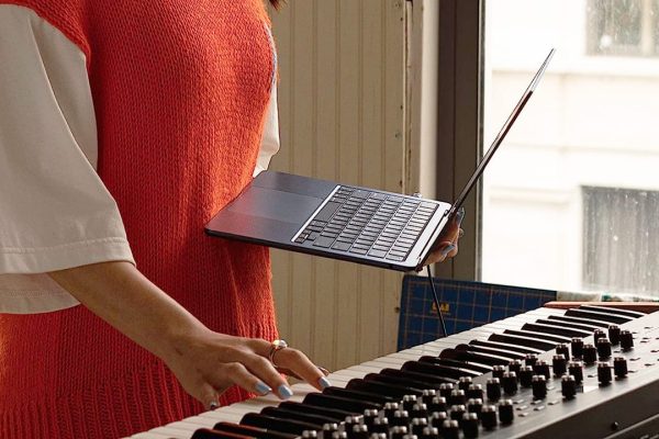 Tutti i MacBook in offerta su Amazon: si parte da 999€, MacBook Pro -400€ e anche gli Air 2002 e 2024 a prezzi bassi!