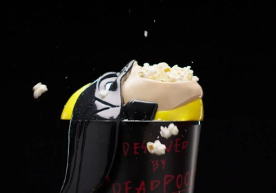 Il cesto dei popcorn di Wolverine in perfetto stile Deadpool