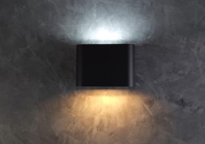 Philips Hue Dymera, lampada smart a parete: impressioni, prove, prezzi