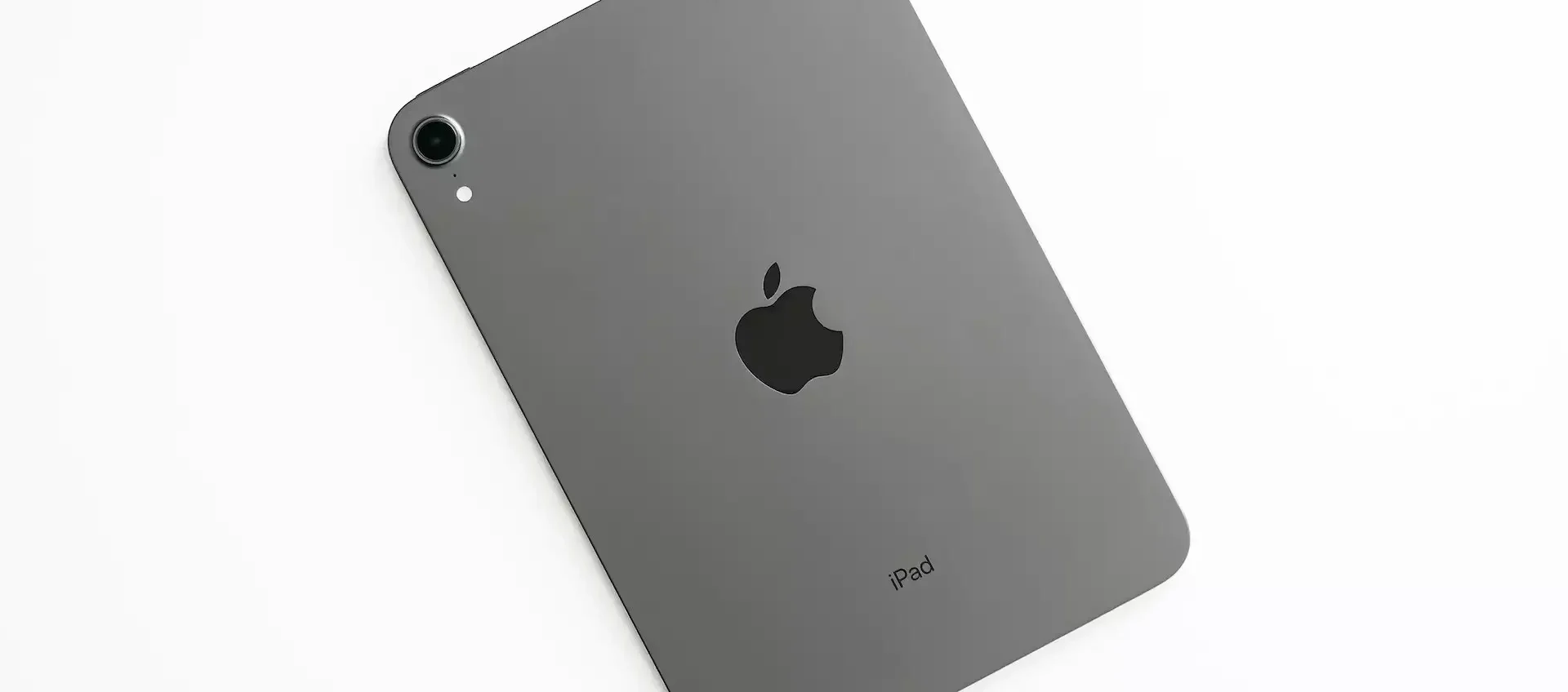 Apple lavora al primo modello OLED