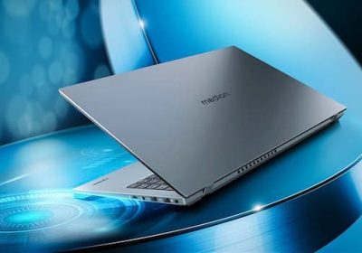 Medion E15443, il laptop con l’intelligenza artificiale integrata