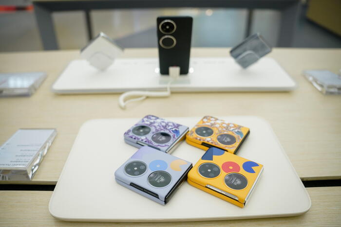 Samsung e Huawei in testa nella corsa agli smartphone pieghevoli