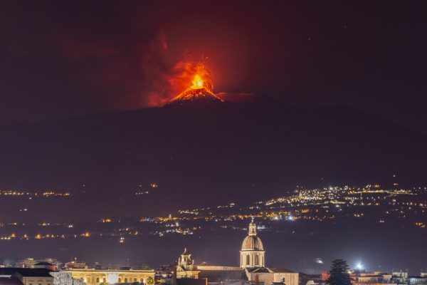 L’Etna è il primo vulcano al mondo ad avere un gemello