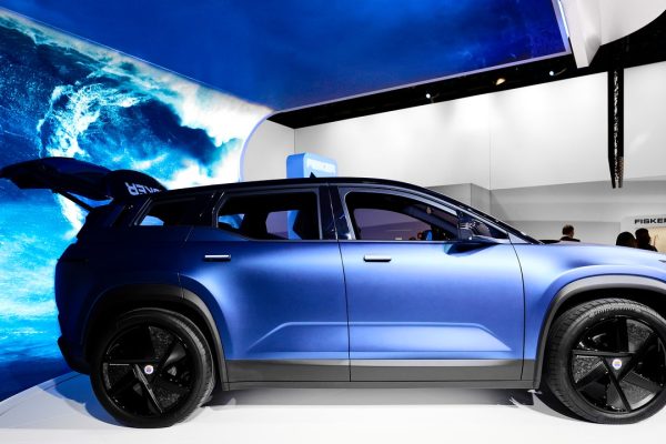 Auto elettriche, i produttori che stanno fallendo