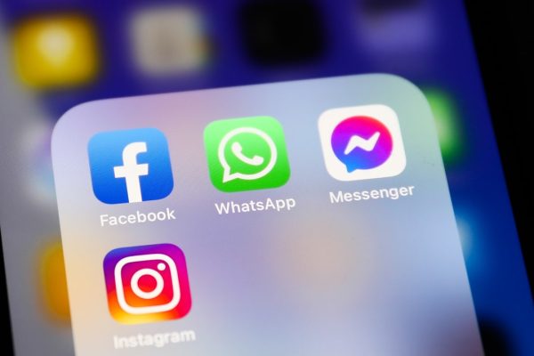 Meta e non solo, come impedire alle big tech di addestrare l’intelligenza artificiale con i nostri dati