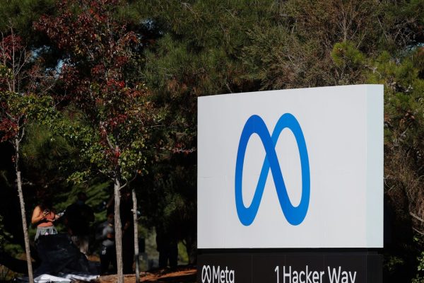 Meta sta etichettando le foto reali come “Creata con AI”