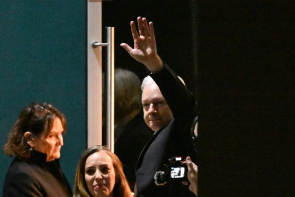 Julian Assange, cosa c’è nell’accordo con il Dipartimento di Stato americano